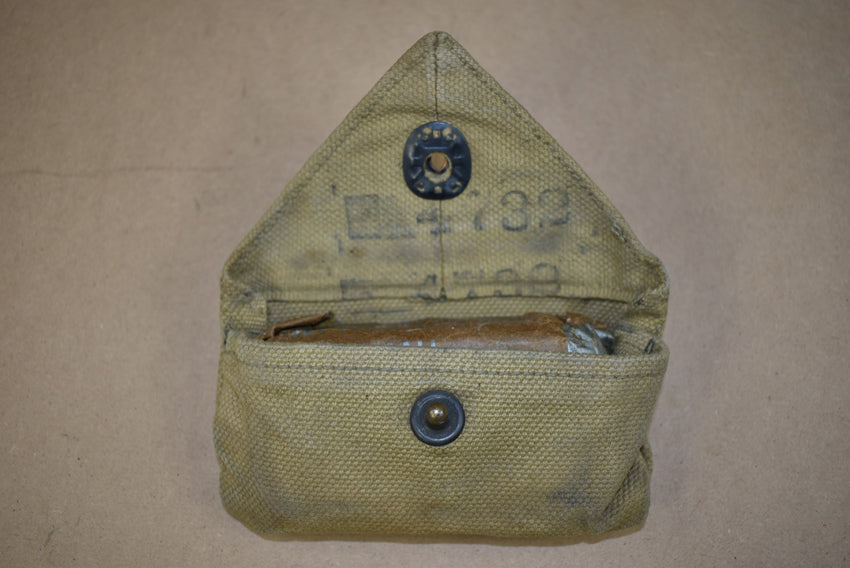 Pochette à pansement M-1924 avec pansement