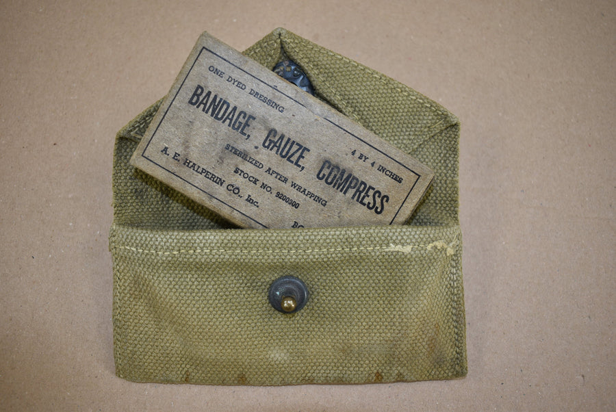 Pochette à pansement M-1924 avec pansement