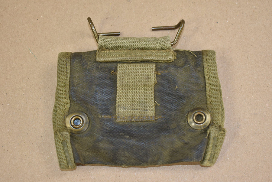 Pochette imprégnée pour boussole