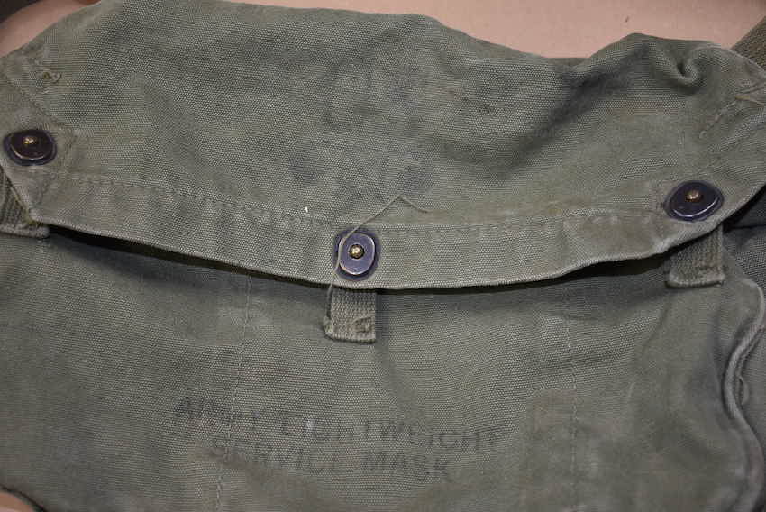 Sac pour masque à gaz lightweight