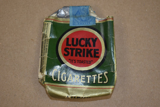 Emballage de cigarettes Lucky Strike
