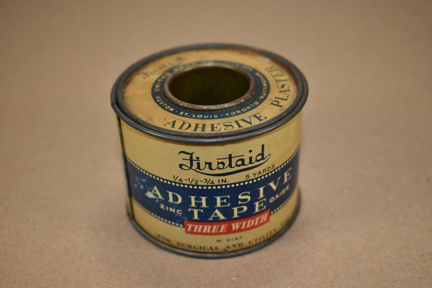Bobine de pansement adhésif