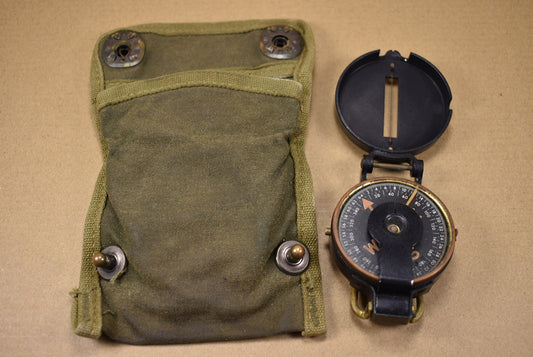 Boussole Lensatic en pochette