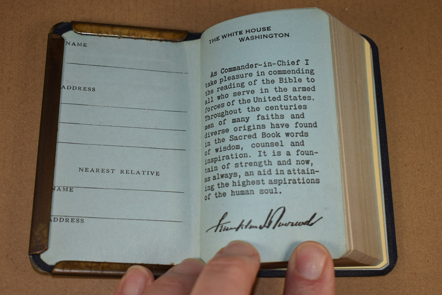 Bible du bouclier de coeur