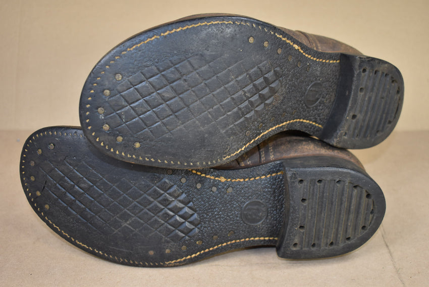 Brodequins en cuir tourné