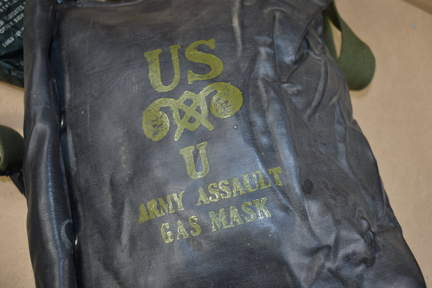 Housse M7 pour masque à gaz d'assaut