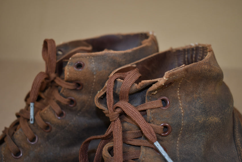 Brodequins en cuir tourné