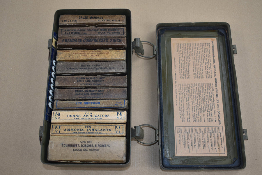 Boîte de premiers secours, 12 unités, pour véhicule, pleine