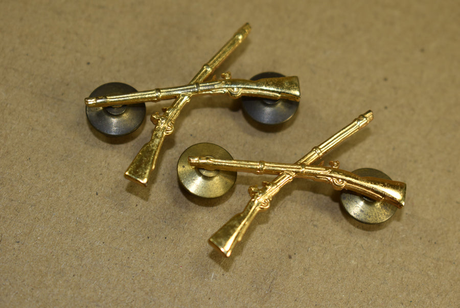 Paire d'insignes d'officier d'infanterie