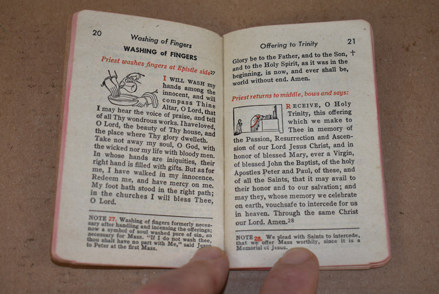 My Military Missal, identifié