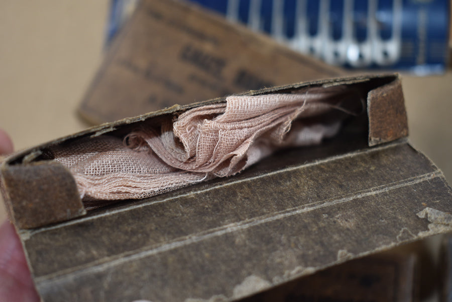 Boîte de premiers secours, 12 unités, pour véhicule, pleine