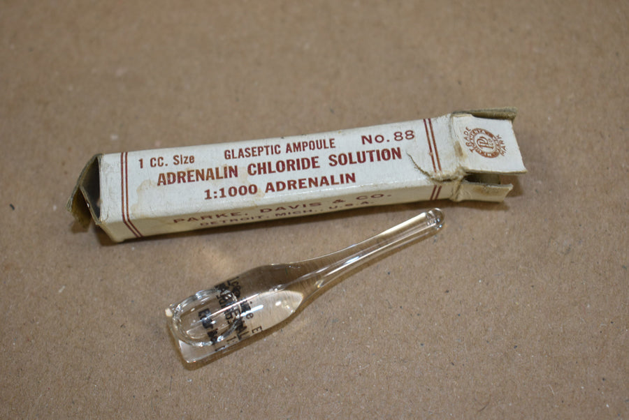 Solution de chlorure d'adrénaline