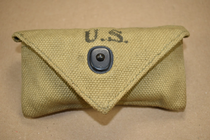 Pochette à pansement M-1924 avec pansement