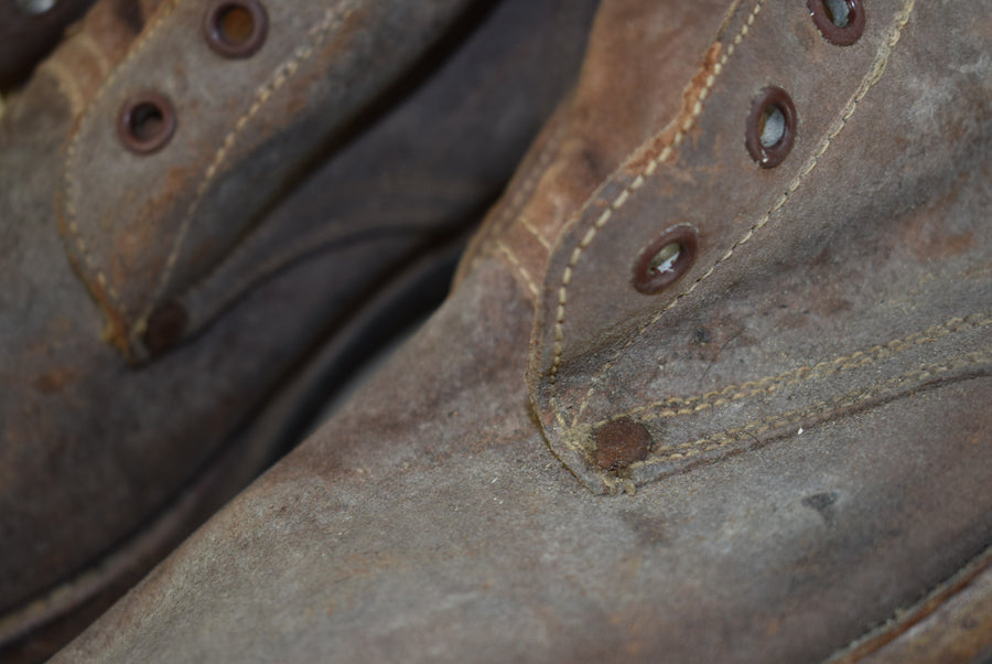 Brodequins en cuir tourné