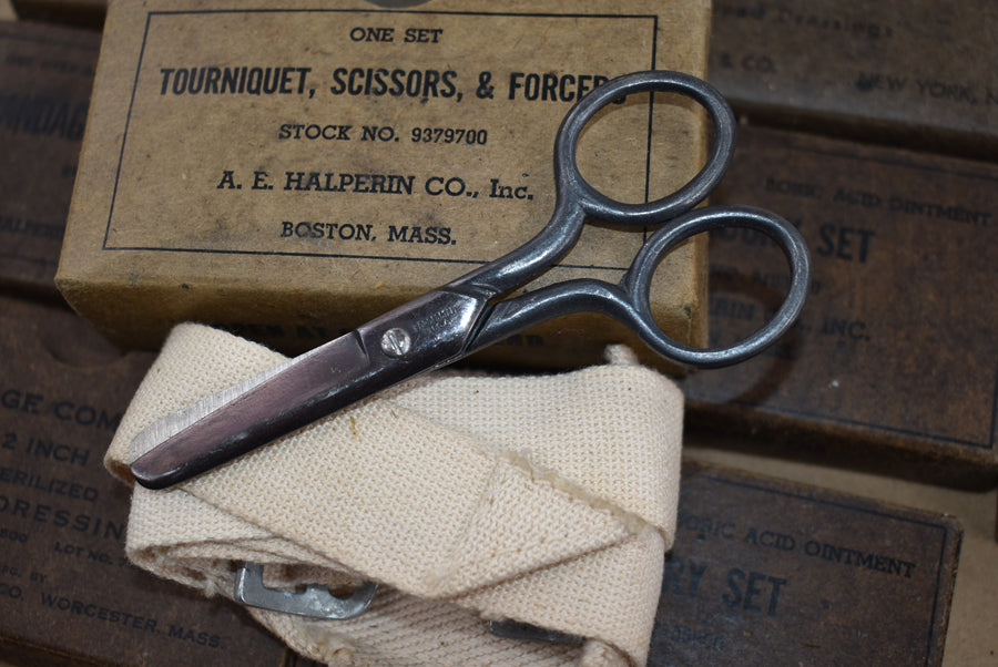 Boîte de premiers secours, 12 unités, pour véhicule, pleine