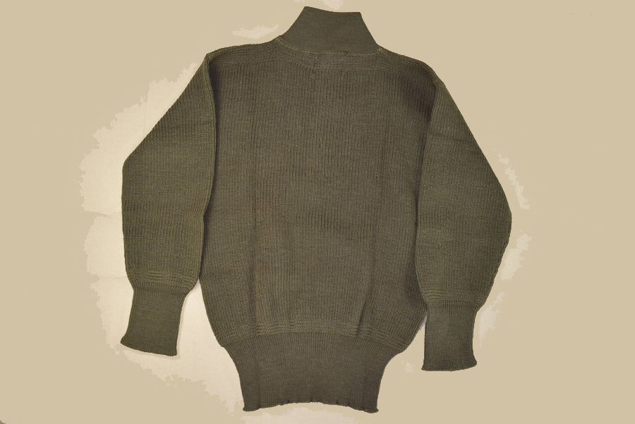 Pull en laine 5 boutons