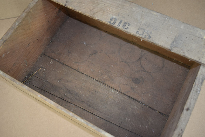 Caisse en bois de ration C