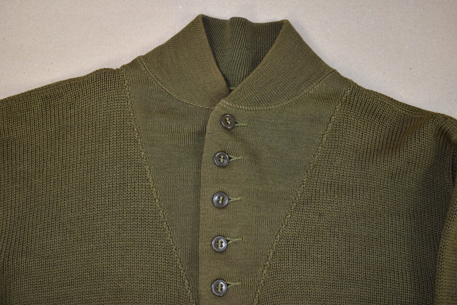 Pull en laine 5 boutons