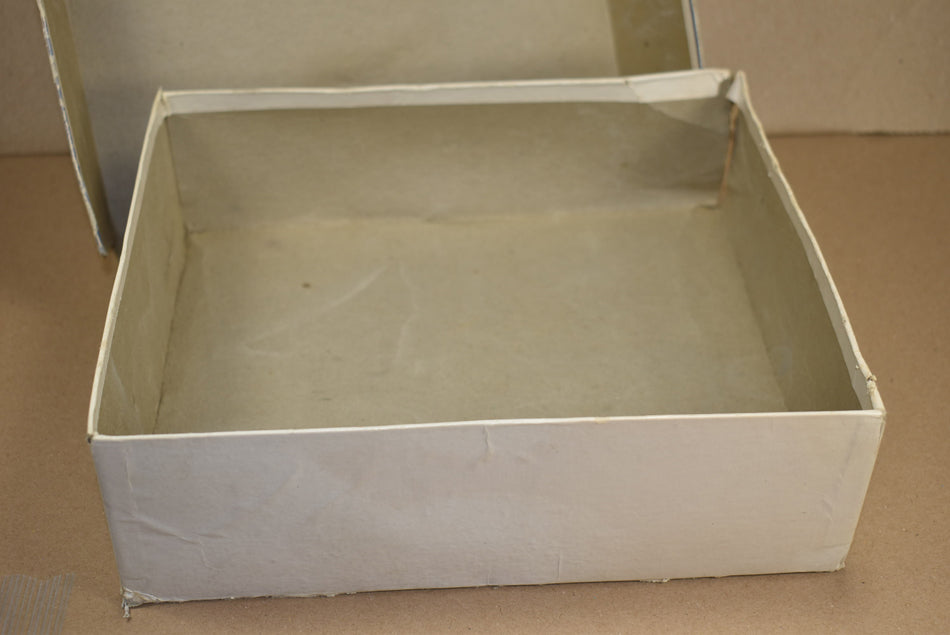 Boîte pour modèle de voiture Plymouth
