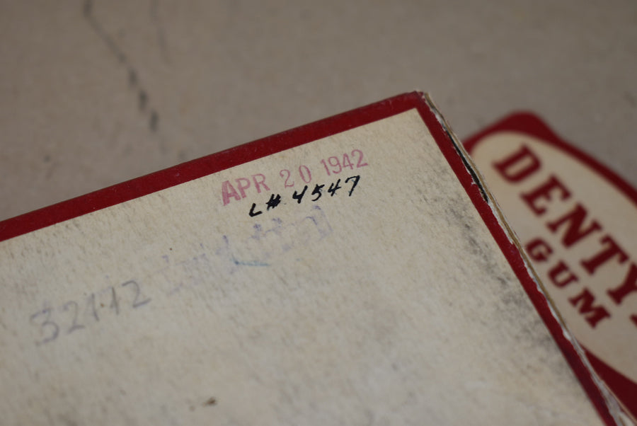 Boîte et emballage de gomme Dentyne