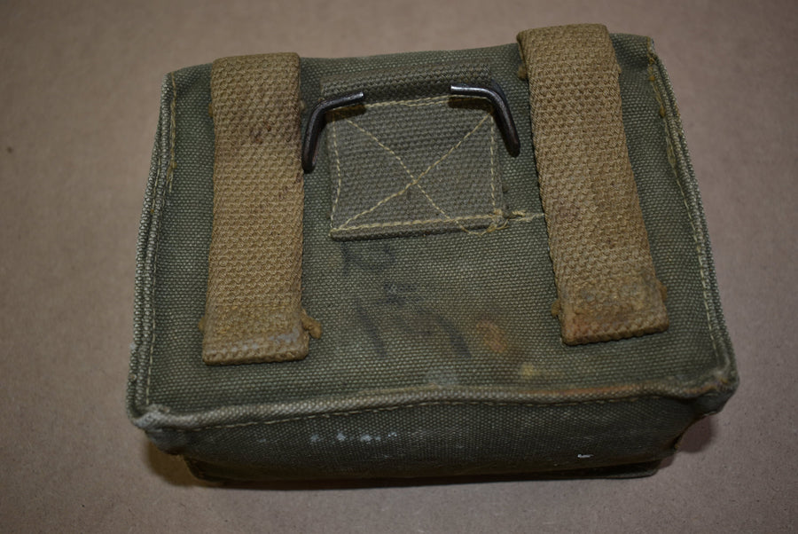 Pochette de kit survie E-17