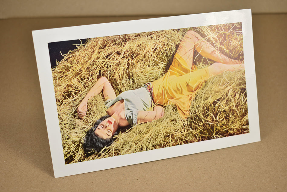 Carte postale Pin-Up