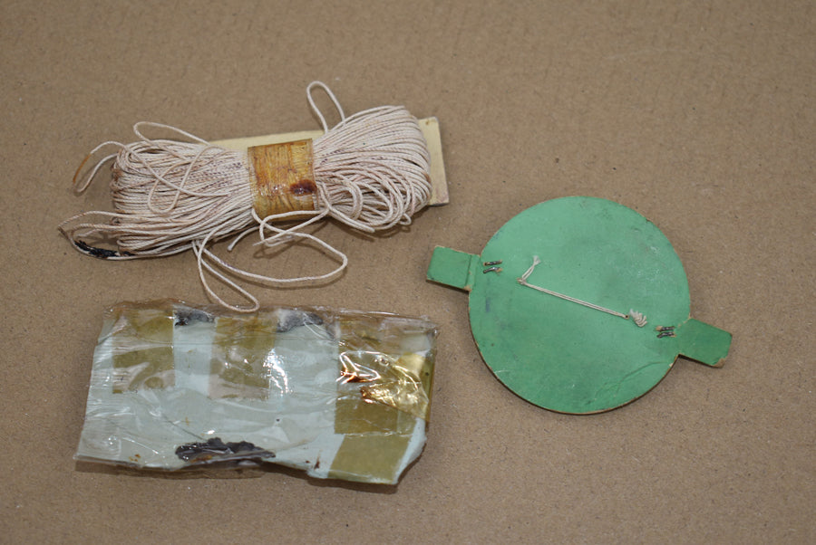 Hameçons et fil de pêche